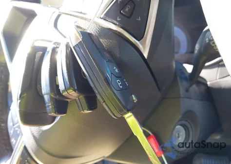 2015 Ford Fusion Se z USA, uszkodzony, nr VIN 3FA6P0HD9FR120181